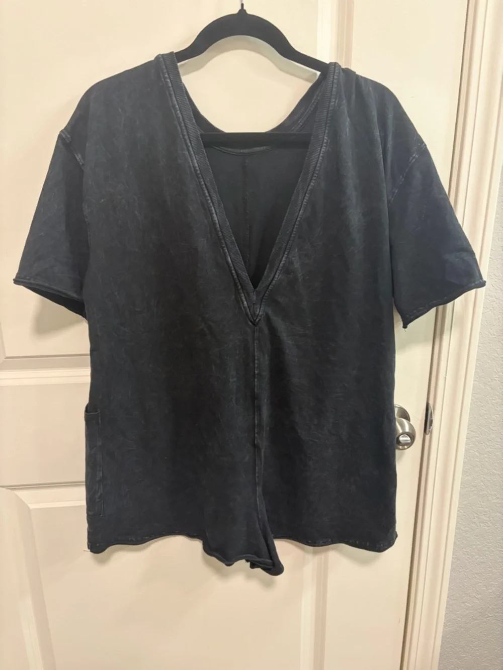 Free People Movement Hot Shot Tee Romper size XS in Black - Picture 4 of 4
